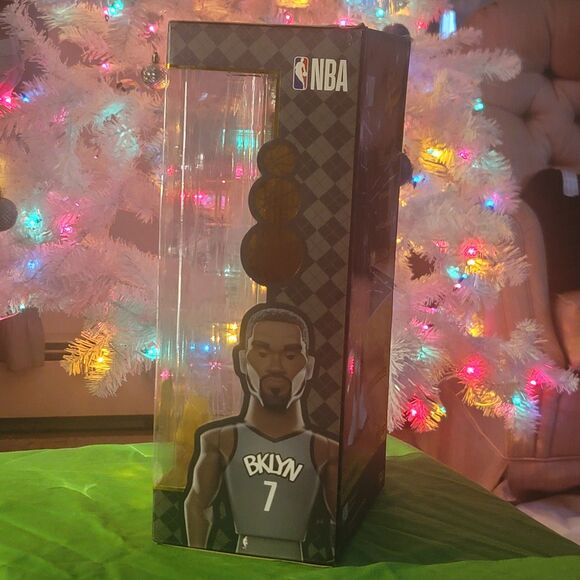 Premium Gold Kevin Durant Funko Pop Vinyl Figure NBA Sponsored - Picture 3 of 6